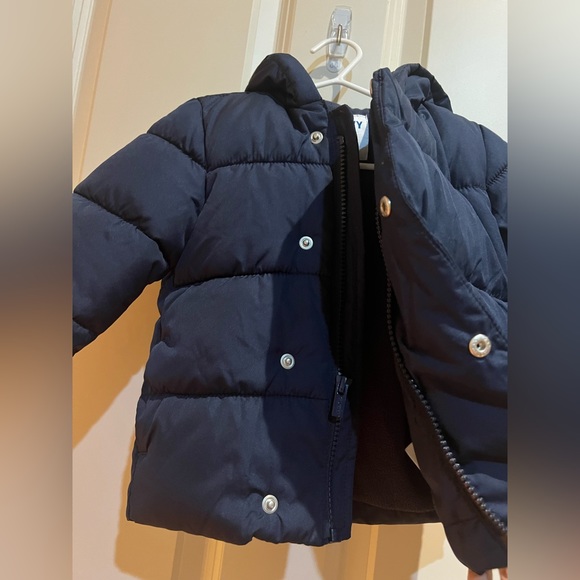 Old Navy puffer coat - Picture 4 of 4